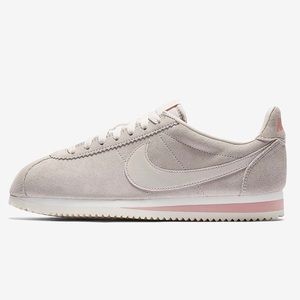 Nike Cortez Sneakers